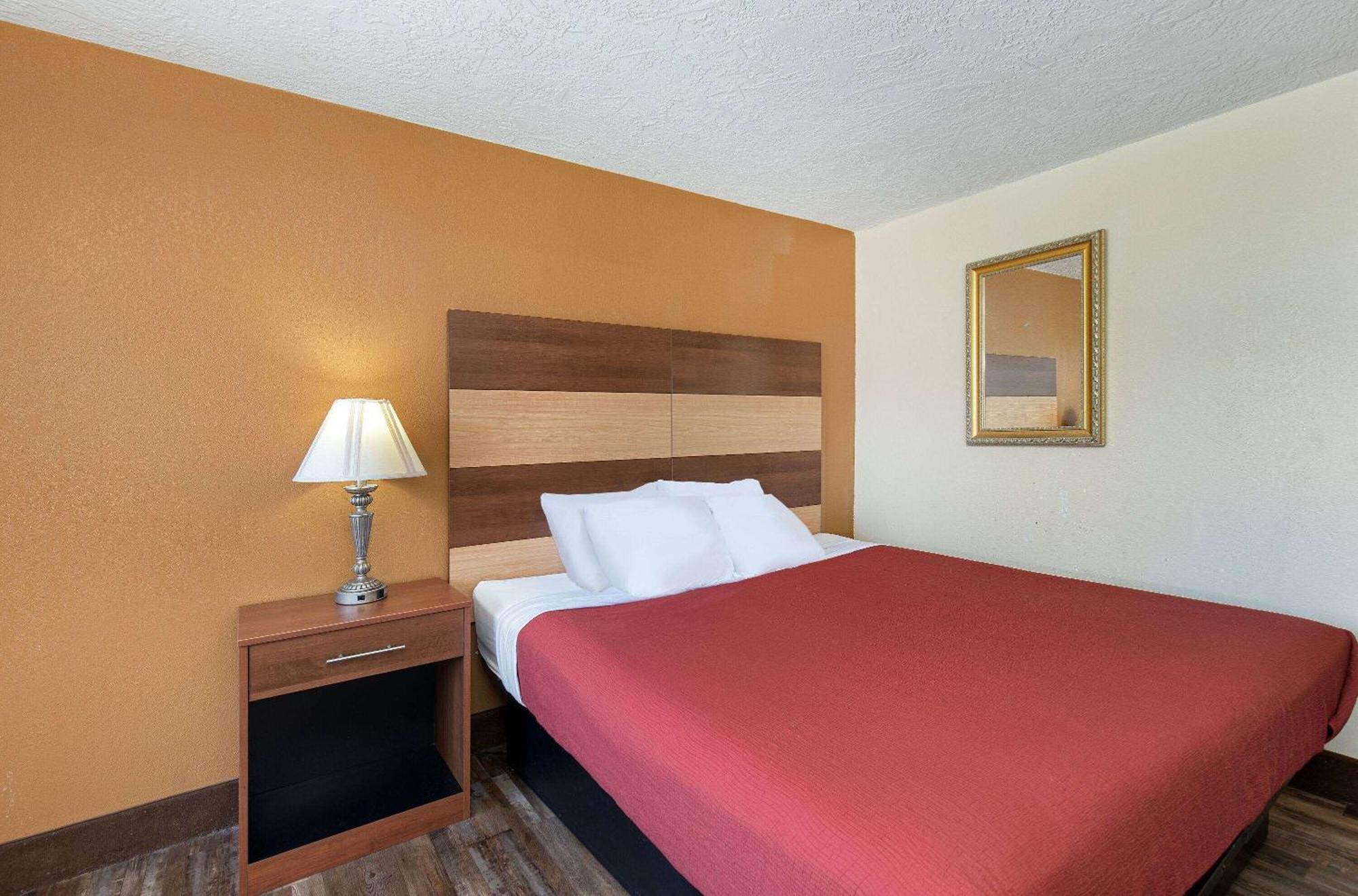 Americana Inn A Travelodge By Wyndham Pigeon Forge Exterior foto